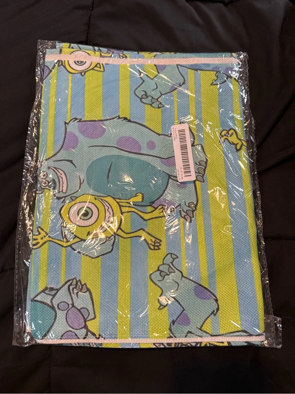 N/A table runner